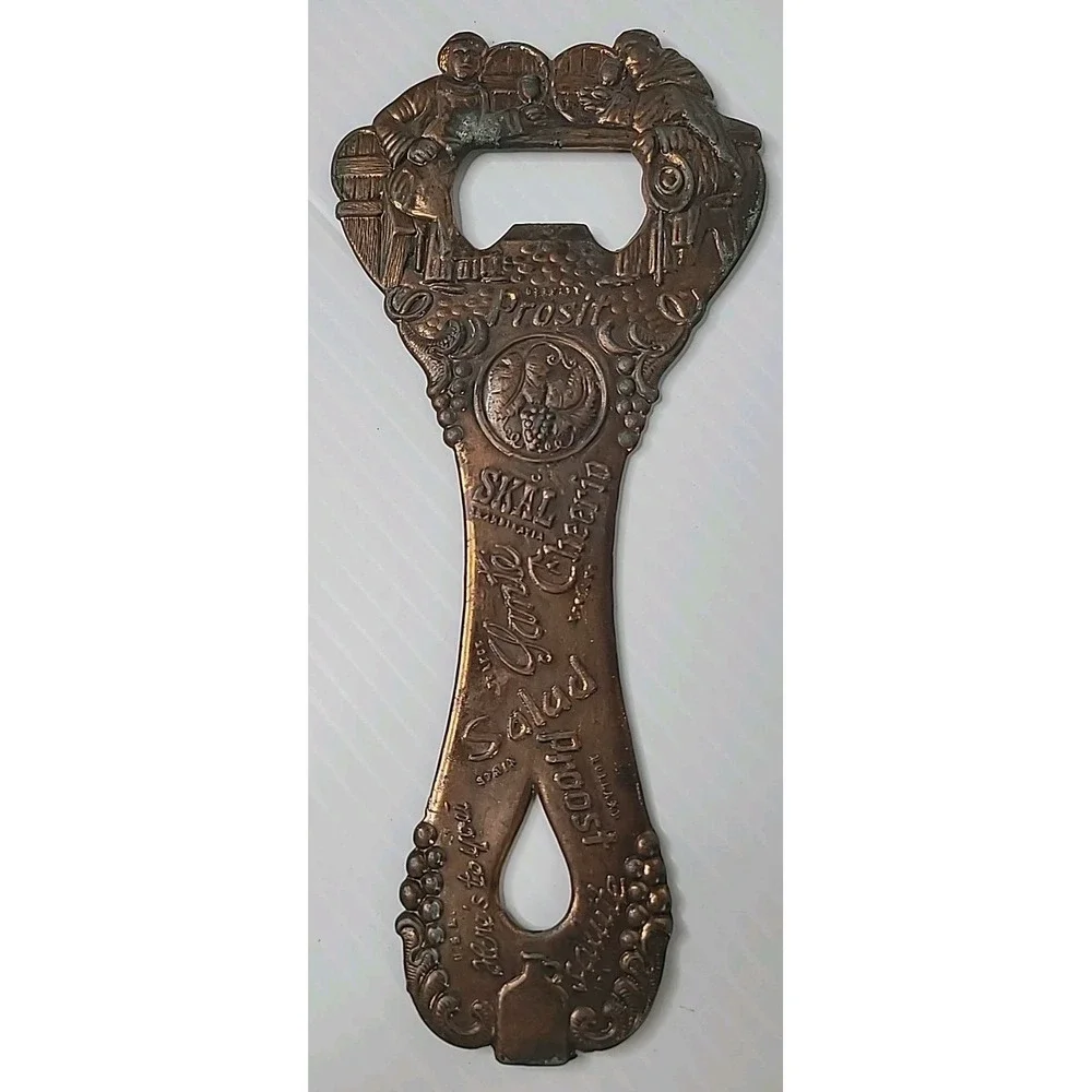 Vintage HUGE‎ Cheers Around the World Ornate Brass 8 1/2